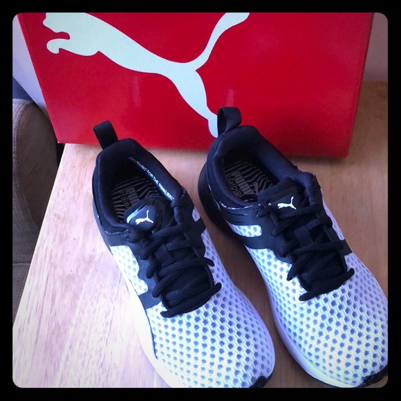 Puma Shoes - Women’s Pulse XT Puma sneaker NEW